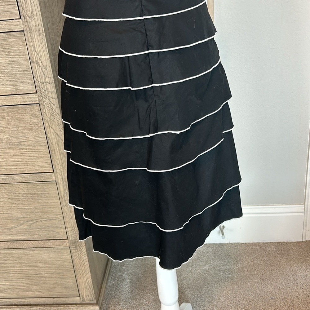 Citrine: Tiered Black and White Spaghetti Strap A Line Dress, Size 8 - Picture 13 of 15